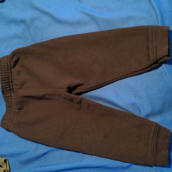 5 pairs of boys pants - Picture 13 of 16